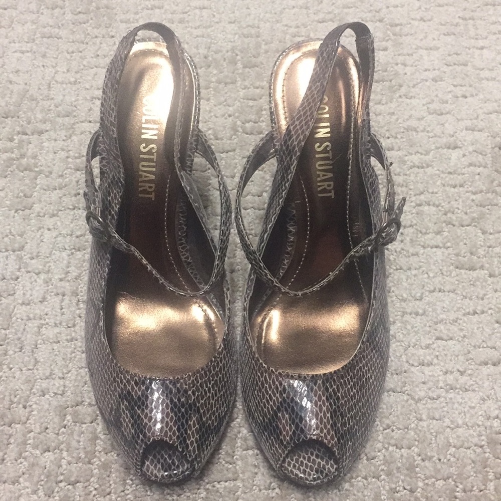 Colin Stuart snake skin platform heels. Size 7